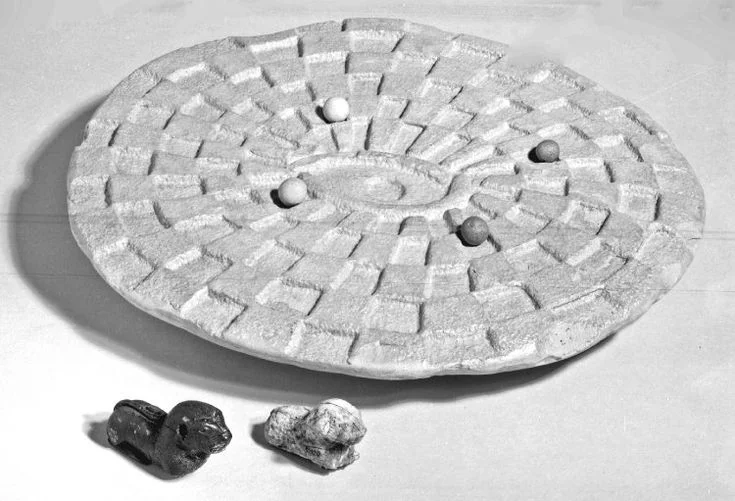 Photo for article 3 — mehen%204.MqvDHTAM.webp